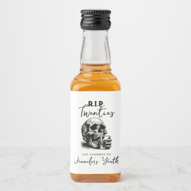 Gothic Skull RIP Twenties Whiskey Birthday Party Alkoholflaschenetikett (Vorderseite)