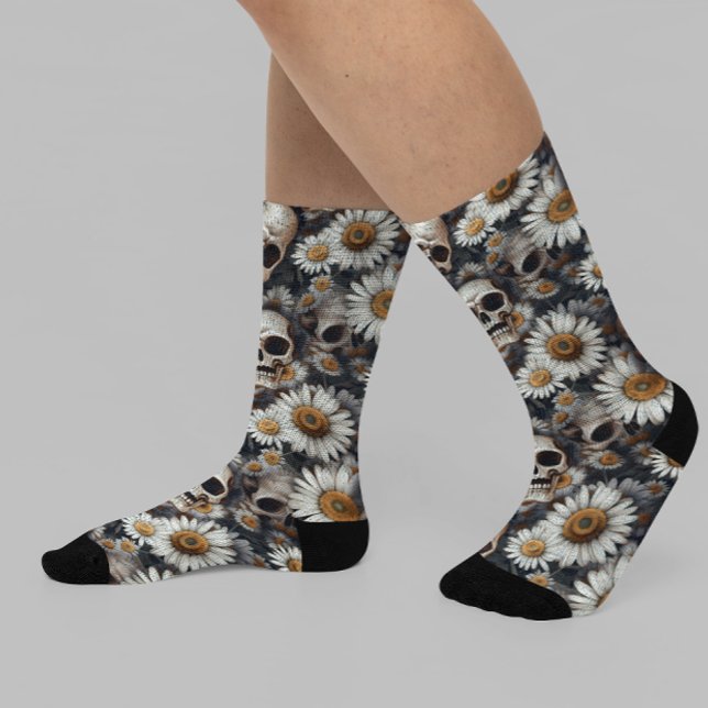 Gothic Skulls Daisy Flowers Pattern  Socken (Von Creator hochgeladen)