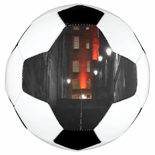Gothic Staircase Fußball (Vorderseite)