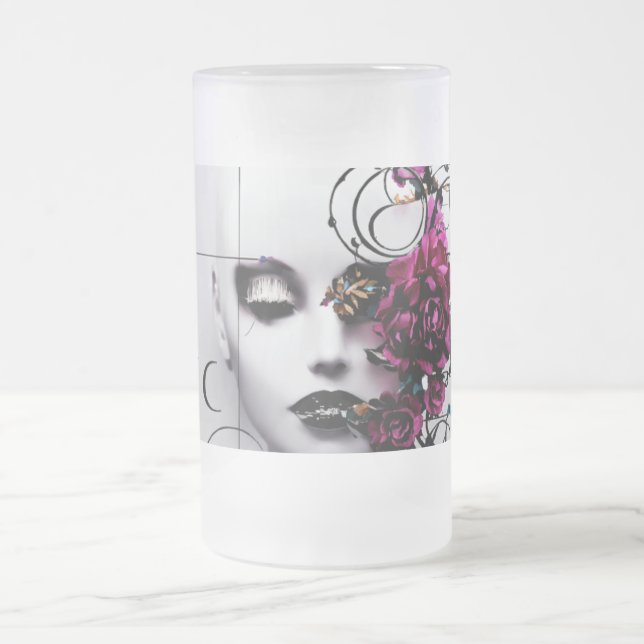 Gothic Style Tiara Art - Fierce Protected Design - Mattglas Bierglas (Mittel)