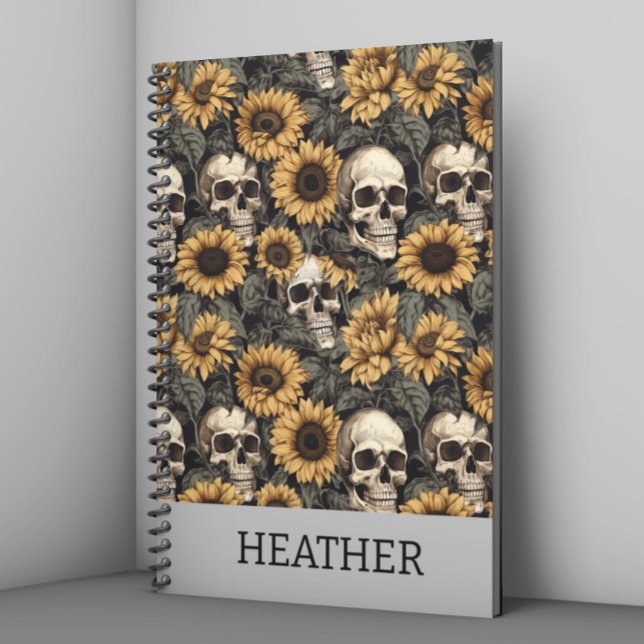 Gothic Sunflower Skull Personalisiertes Monogramm Notizblock (Von Creator hochgeladen)