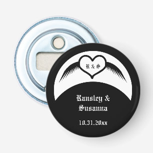 Gothic Wedding Flügelherz Mit Monogramm Flaschenöffner