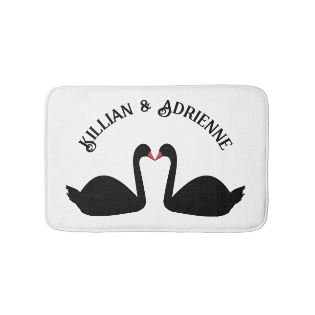Gothic Wedding Kissing Black Swans Custom Badematte (Vorderseite)