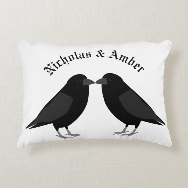 Gothic Wedding Kissing Ravens Custom Dekokissen (Vorderseite)