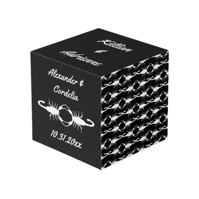 Gothic White Wedding Scorpions Custom Würfel (Vorderseite Schrägansicht)