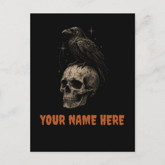 Gothischer Rabe auf Totenkopf-Vintage-Mysterium . Feiertagspostkarte