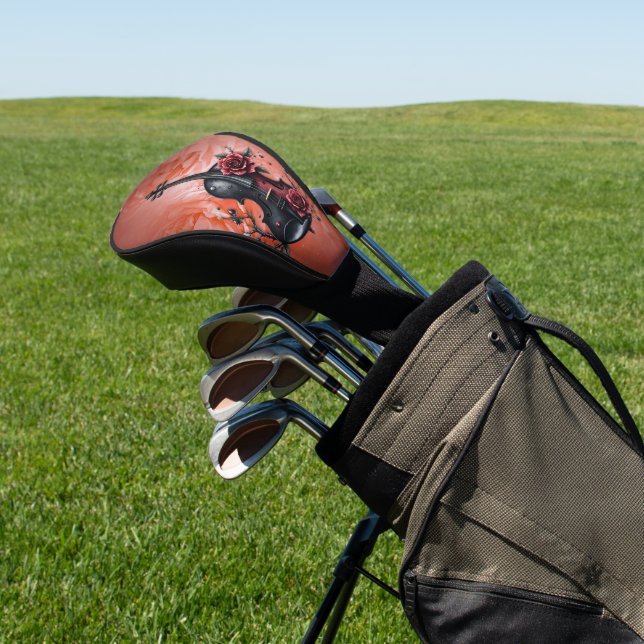 Gotische Geigenblüte mit rote Rosen Golf Headcover (In SItu)