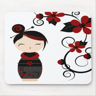 Gotische Kokeshi Mausunterlage Mousepad