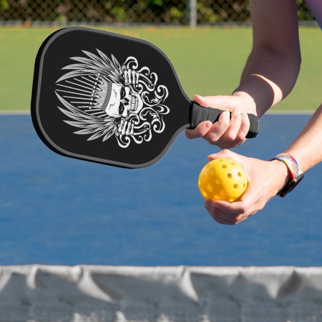 Gotische Königsschädel Pickleball Schläger (InSitu)