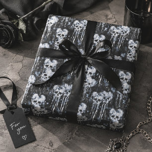 Gotische Spooky Skulls mit Herz Geschenkpapier