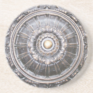 Gotischer Bronzearbeits-Medaillon-Untersetzer Sandstein Untersetzer
