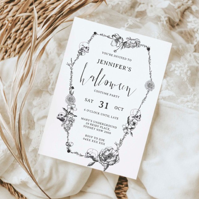 Gotisches handgezeichnetes Halloween-Party Einladung (Von Creator hochgeladen)