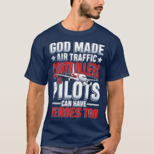 Gott hat Fluglotsen für Pilot und Kopiloten herges T-Shirt