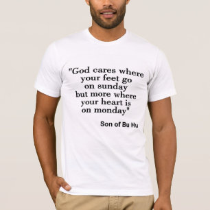 Gott kümmert sich mehr um Liebe als um Religion T-Shirt