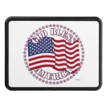 Gott segne Amerika und kreuzt mit der US-Flagge