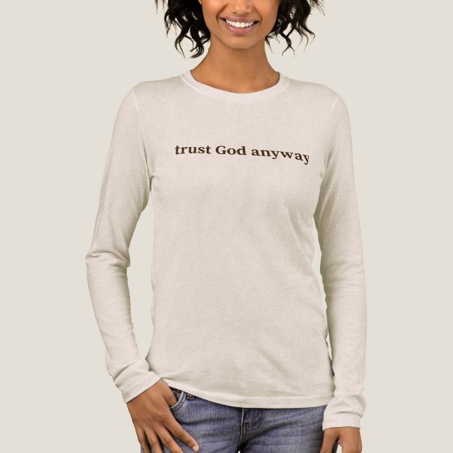 Gott vertrauen Creme Langarm Tri-Blend Shirt (Vorderseite)