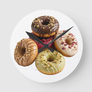 Gourmet-Donut-Küchenwanduhr Farbige Bäckerei Runde Wanduhr