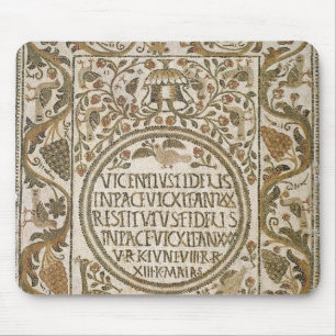 Grabstein mit einem Epitaphen Mousepad