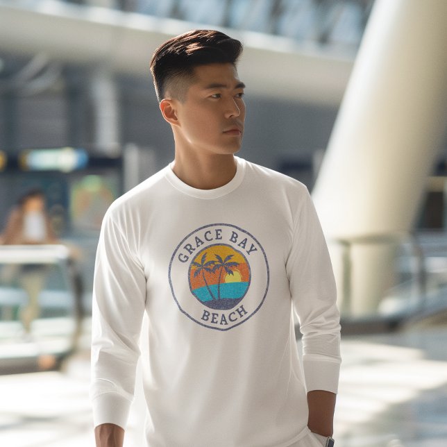 Grace Bay Beach, Türken und Caicos verblasst klass T-Shirt (Von Creator hochgeladen)