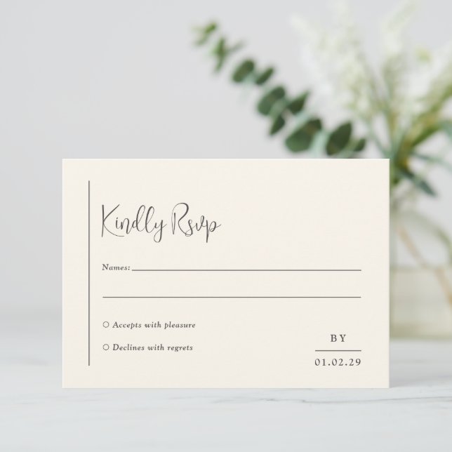 Grace Ivory Moderne Hochzeit RSVP Karte (Stehend Vorderseite)