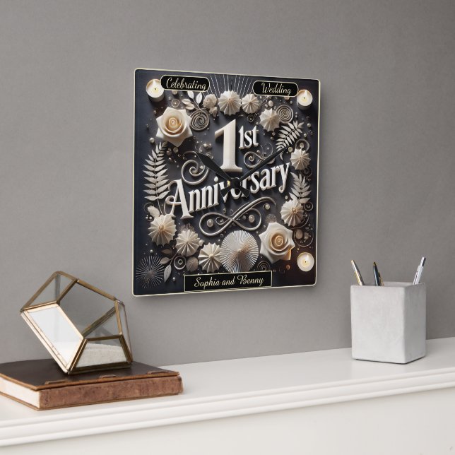 Graceful 1. Anniversary Paper Wrapper Quadratische Wanduhr (Büro)