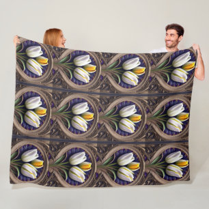 Graceful Curves: White Tulip in Art Nouveau Design Fleecedecke