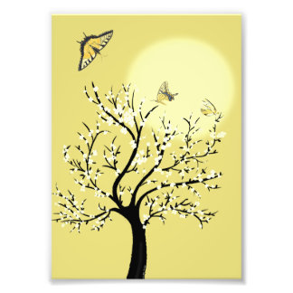 Graceful dreamy sunlit tree with butterflies fotodruck