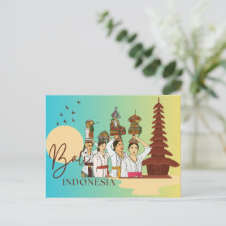 Graceful Essence: Balinesische Frau Postkarte