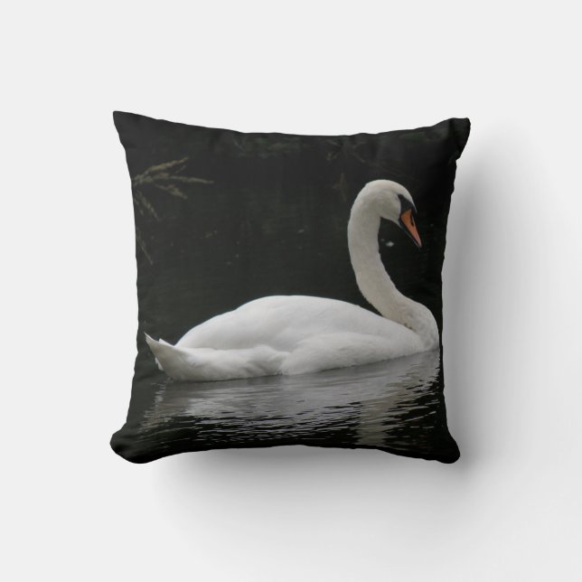 Graceful White Swan Pillow Kissen (Vorderseite)