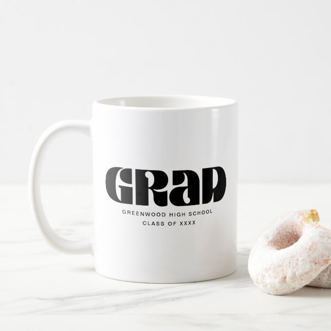 Grad Bold Retro Typografie Modernes Schwarzes Foto Kaffeetasse (Mit Donut)