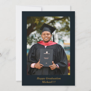 Grad Cap and Books Abschluss Ankündigung