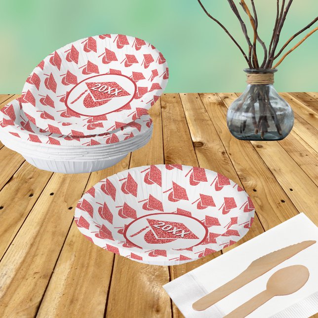 Grad Glam Red Cap Chic School Colors Muster Pappteller (Von Creator hochgeladen)
