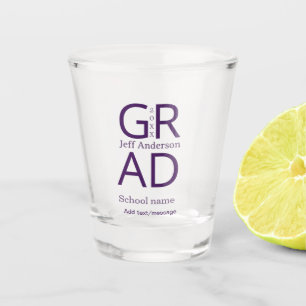 Grad Typografie moderne Abschlussfeier einfach min Schnapsglas
