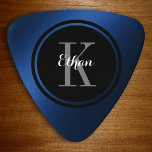 Gradient Blue Personalisiert Plektrum<br><div class="desc">Großartiges personalisiertes Design auf diesem benutzerdefinierten dunkelblauen und schwarzen Monogramm-Plektrum.</div>
