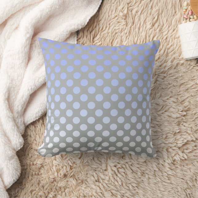 Gradient Polka Dot Blue auf Grau Kissen (Decke)
