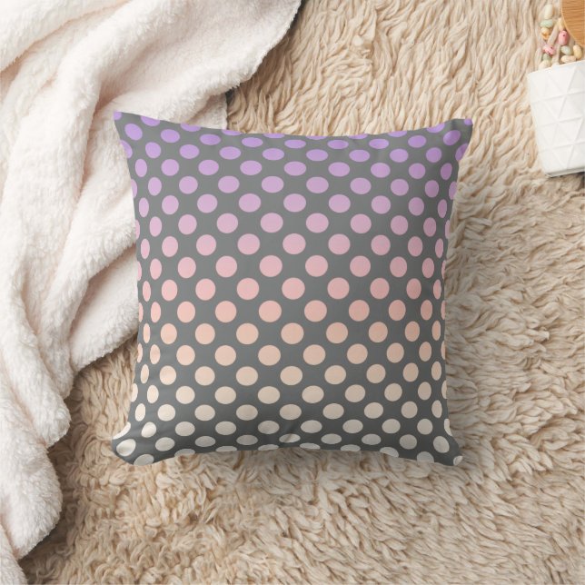 Gradient Polka Dot Lila auf Grau Kissen (Decke)