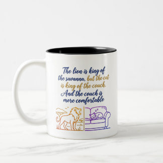 Gradient Savanne & Sofa Illustration | Humorvoll Zweifarbige Tasse