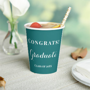 Graduate Class of Celebration Green & White Pappbecher