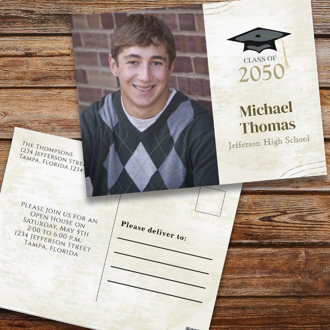 Graduate Foto Einfache Minimalistische Mortar-Plat Postkarte (Von Creator hochgeladen)