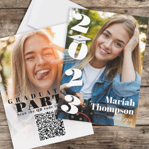 Graduate Foto Moderne Schwarz-Weiß-Typografie Einladung