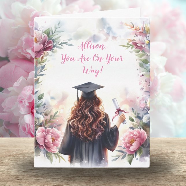 Graduate Girl with Peonics Karte (Peony-perfect success: Bloom into celebration with this vibrant graduate card!)