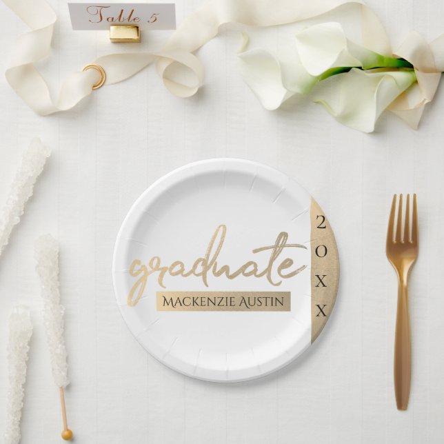 Graduate Gold Script | Eleganter handgeschriebener Pappteller (Hochzeit)