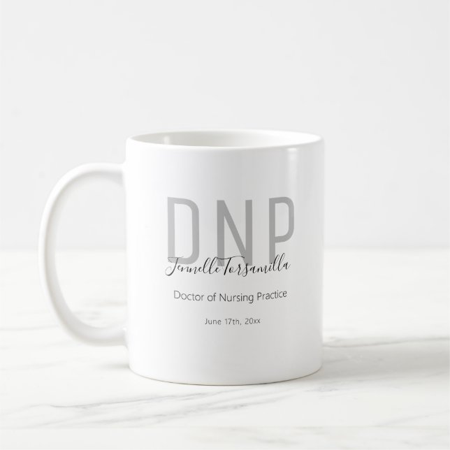 Graduate Keepake Black Gray Name Degree DNP Coffe Kaffeetasse (Links)