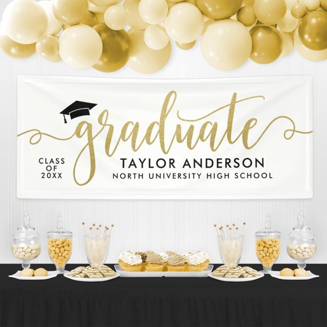 Graduate Modern Gold Script White Abschluss Banner (Von Creator hochgeladen)