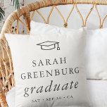 Graduate Modern Minimalistisch Simple Chic Abschlu Kissen<br><div class="desc">Design besteht aus Serifentypografie auf einem einfachen Hintergrund. Abrufbar unter: http://www.zazzle.com/store/selectpartysupplies</div>