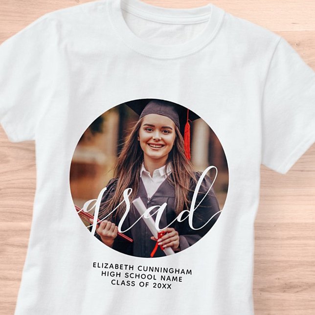 Graduate Simple Modern Script Classic Foto T-Shirt (Von Creator hochgeladen)