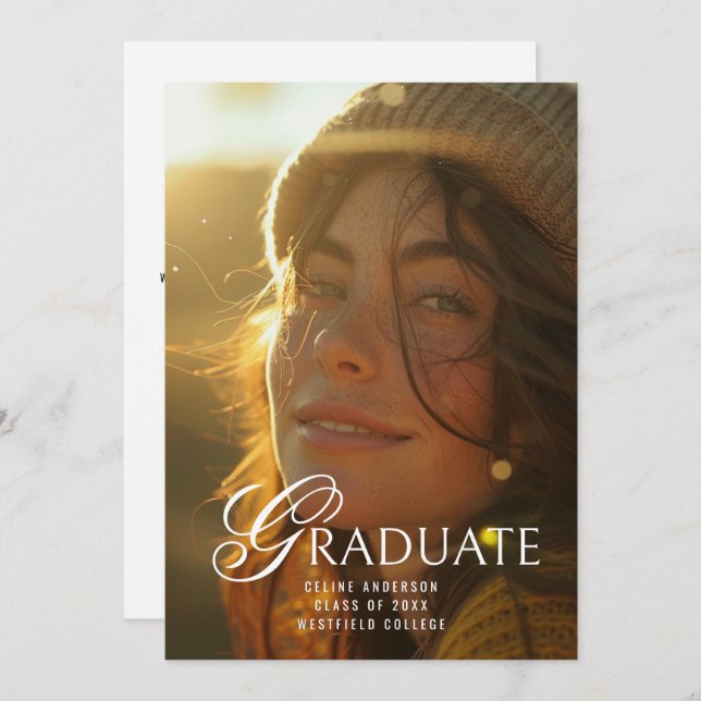 Graduate Unique Typografy Full Foto Abschluss Ankündigung (Vorne/Hinten)