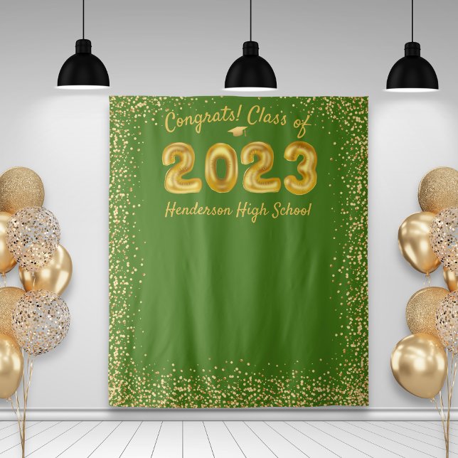 Graduation 2023 Gold Balloons Green Photo Backdrop Wandteppich (Von Creator hochgeladen)