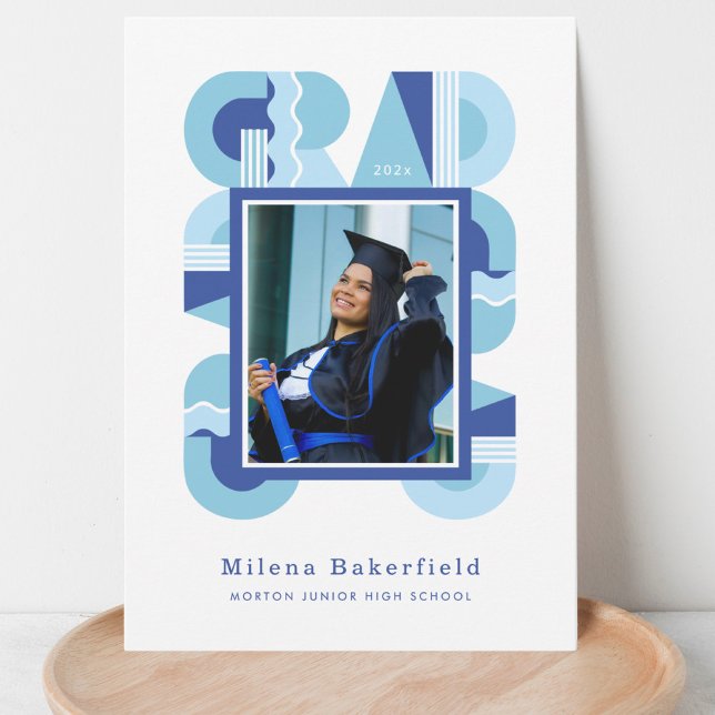 Graduation announcement class of 2026 blue white ankündigung (Von Creator hochgeladen)