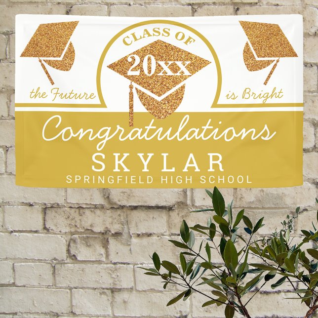 Graduation Cap Gold Spaß Glückwünsche Party Banner (Von Creator hochgeladen)